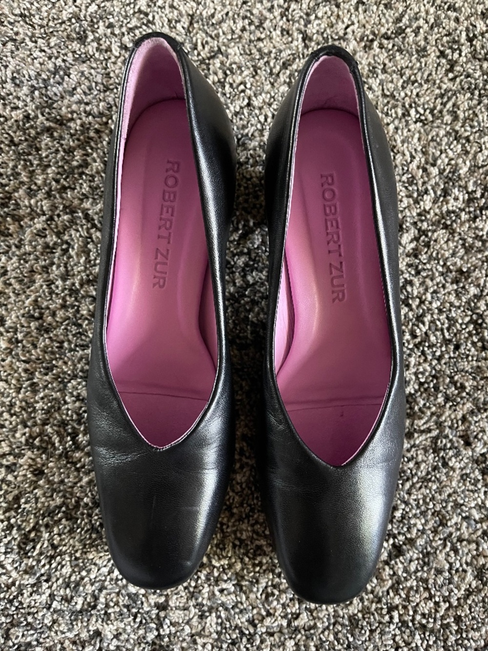 Robert Zur Black Leather Pumps
